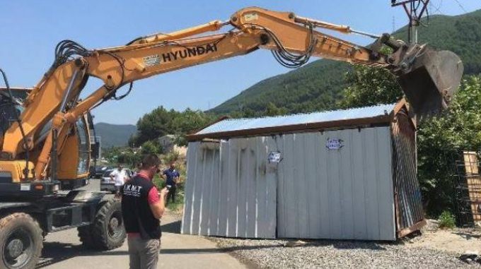 IKMT aksion pergjate aksit Milot-Rreshen: Planifikon te prishe 35 objekte pa leje